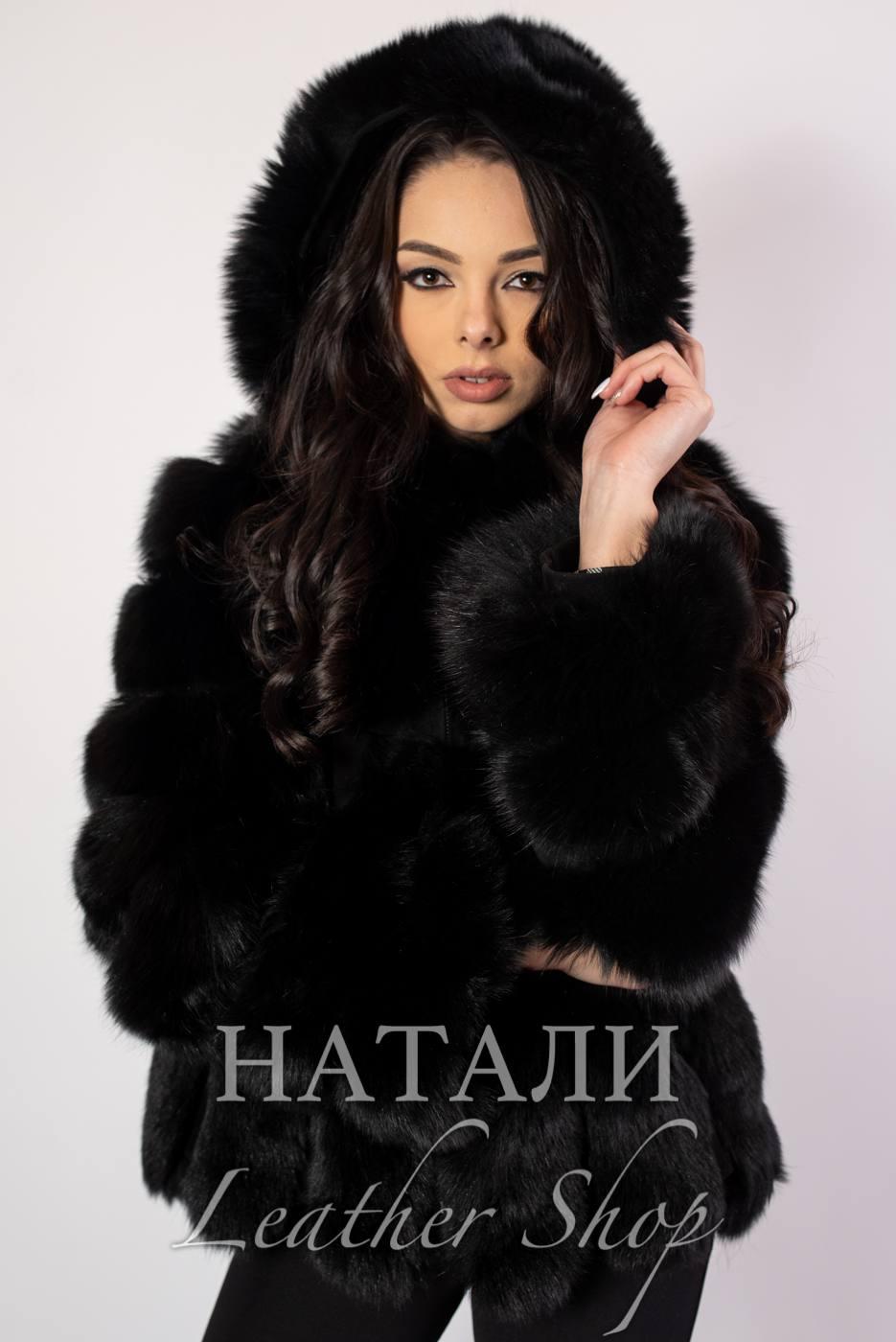 damski-kozhuh-ot-lisitsa-s-kachulka-betina-02.jpg Луксозен кожух от лисица Бетина с качулка